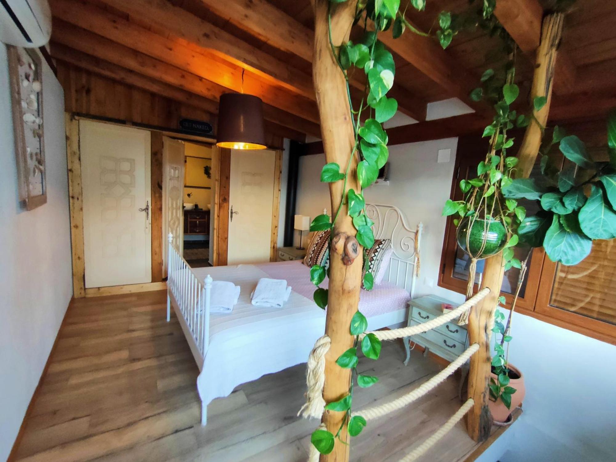 Casa Mona- Andalucian Mountain Village Getaway Guejar Sierra Exterior photo